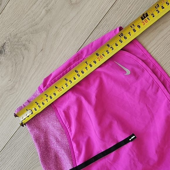 Nike Dri Fit Hot Pink / Purple Athletic Activewear Shorts, Medium - Picture 12 of 14